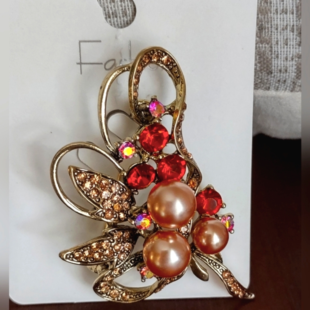 Petals & Peach Pearls in Rose Gold  Fashion Brooch